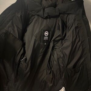 Canada goose youth boys Large 14/16